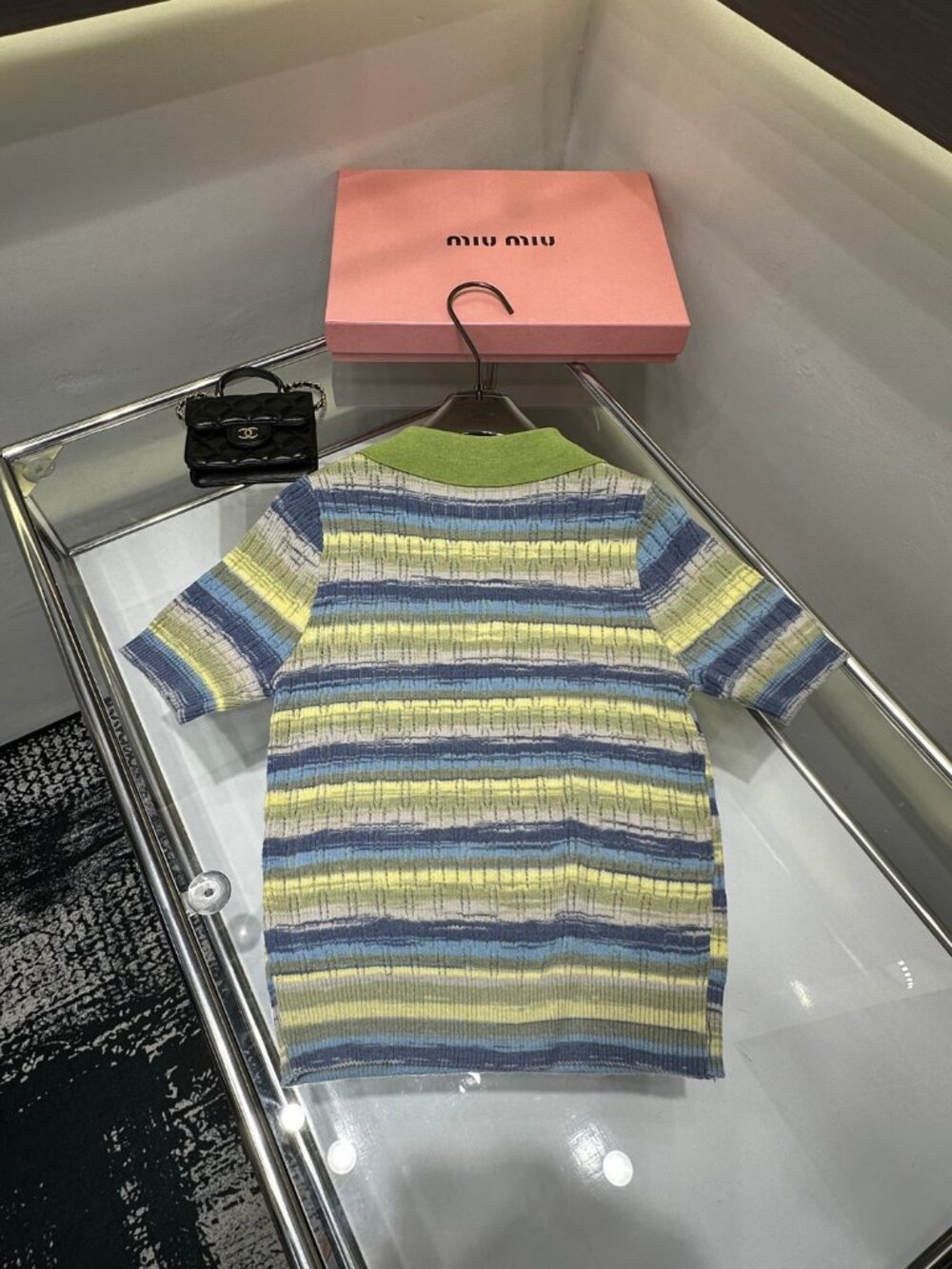 Miu Miu Short-Sleeve Shirt with Collar and Ombré Zipper - Picture 3 of 3